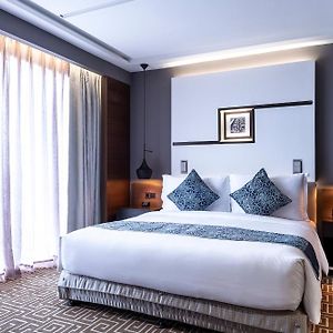 Executive King Room